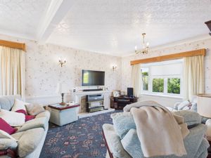 Lounge- click for photo gallery